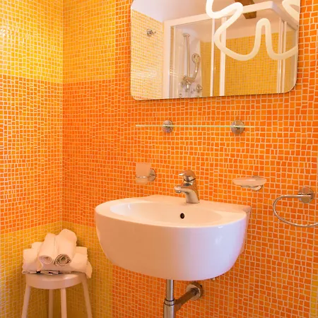 Minihotel Iris B&B 마이오리