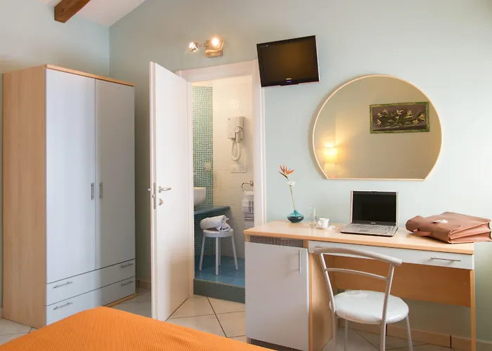 Bed & Breakfast Minihotel Iris