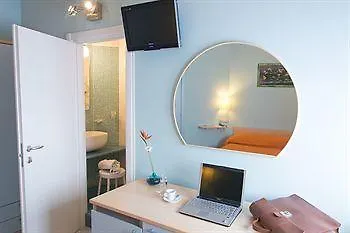 Bed & Breakfast Minihotel Iris 4*