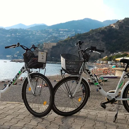 Bed & Breakfast Minihotel Iris Maiori